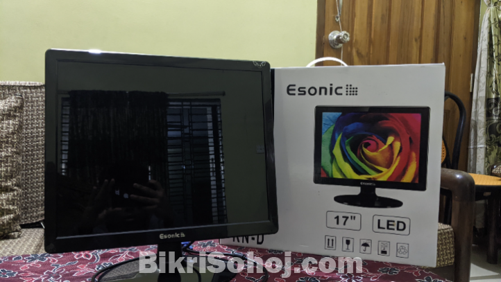 17 inchi LED monitor